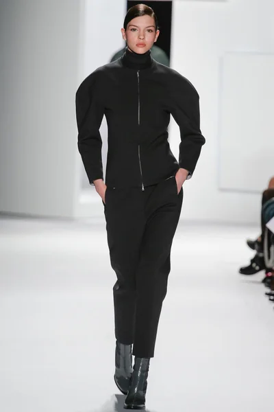 Look 35